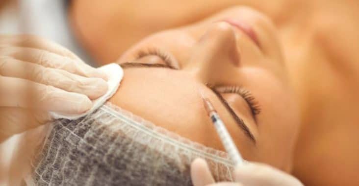 Injection d'acide hyaluronique - Visage